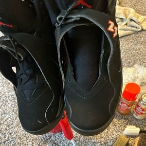 Jordan Playoff 8’s 
Size:9.5